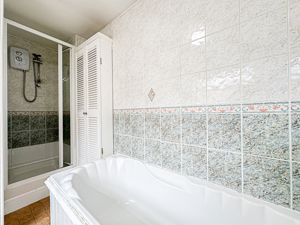 Photo 11- click for photo gallery